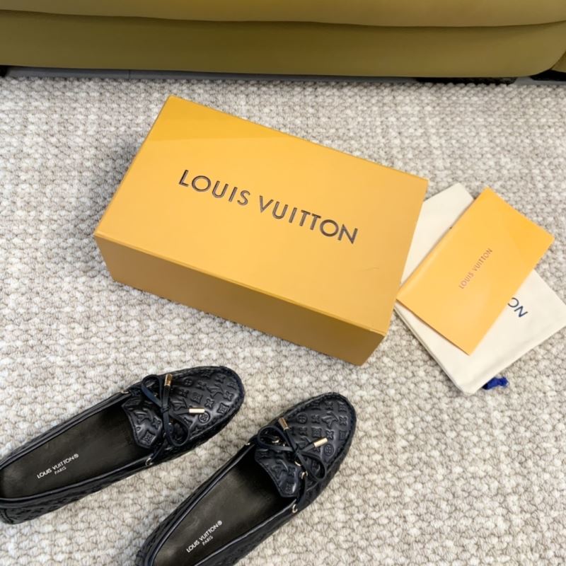 Louis Vuitton Low Shoes